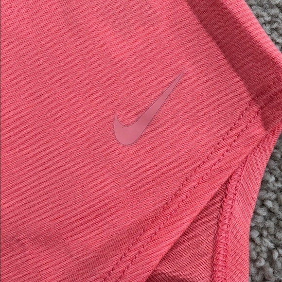 Nike Dri Fit tank - Picture 2 of 7